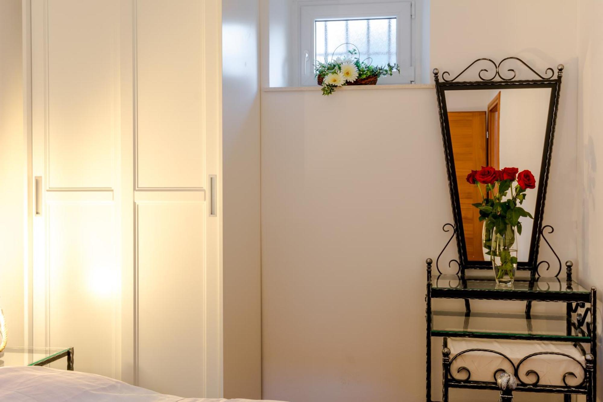 Apartament And Erede